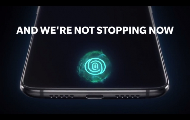  Teaser video with the fingerprint scanner on the screen of the OnePlus 6T