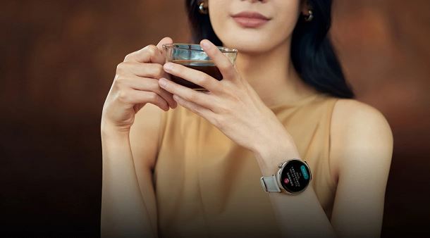 Huawei Watch 4 is the world's first watch with a non-invasive blood glucose meter function