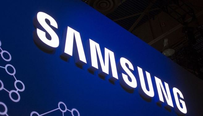  Announcement of the first Samsung smartphone with its own graphics accelerator