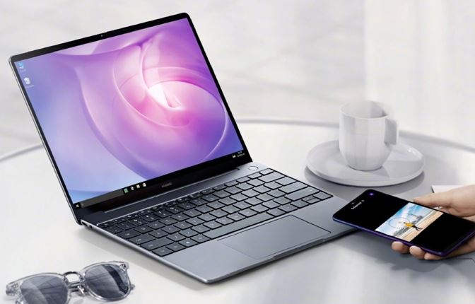  Huawei MateBook 13 laptop weighs 1.3 kilograms