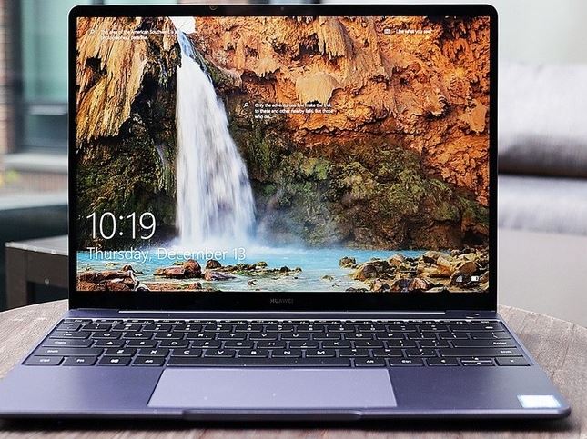  Huawei introduced a thin laptop MateBook 13